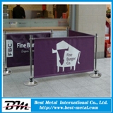 Advertising Breeze barrier for bear